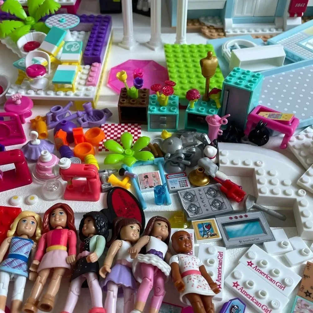 Mega Bloks/Construx 2-in-1 Home Slumber Party Patisserie Ballet Recital Cook-Off